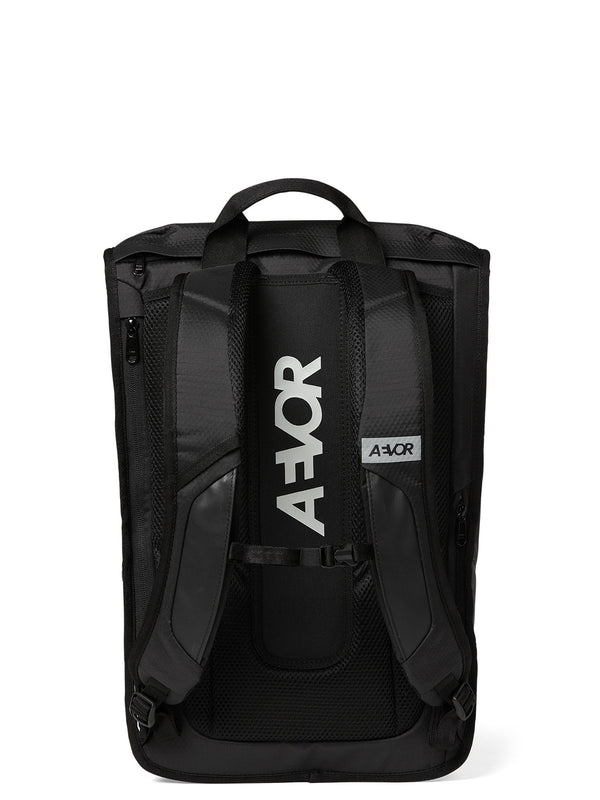 Expandable DAYPACK - Unique Design and Versatile Functionality – AEVOR